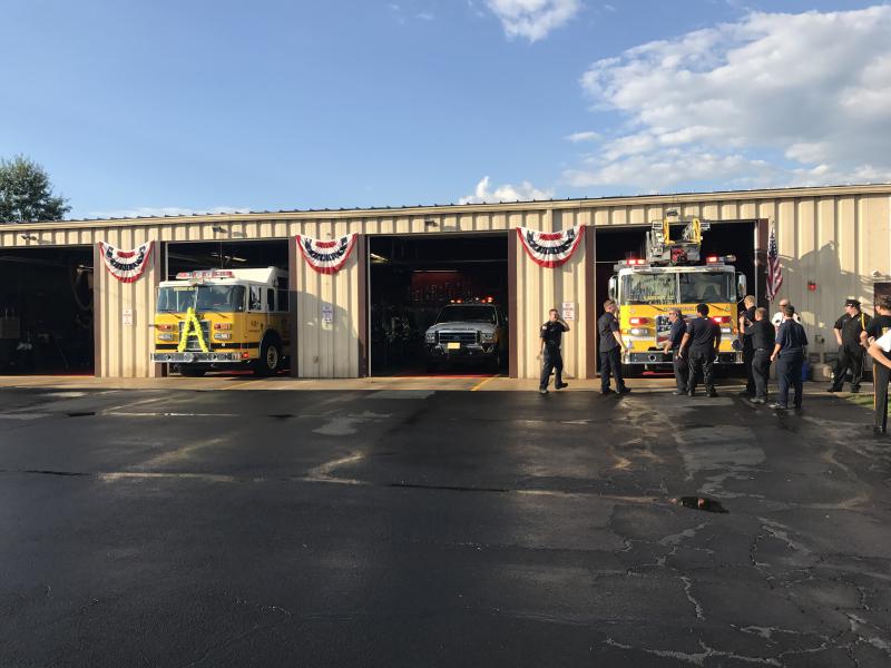 52's in the house - Amity Fire & Rescue Housing - 09/16/2017